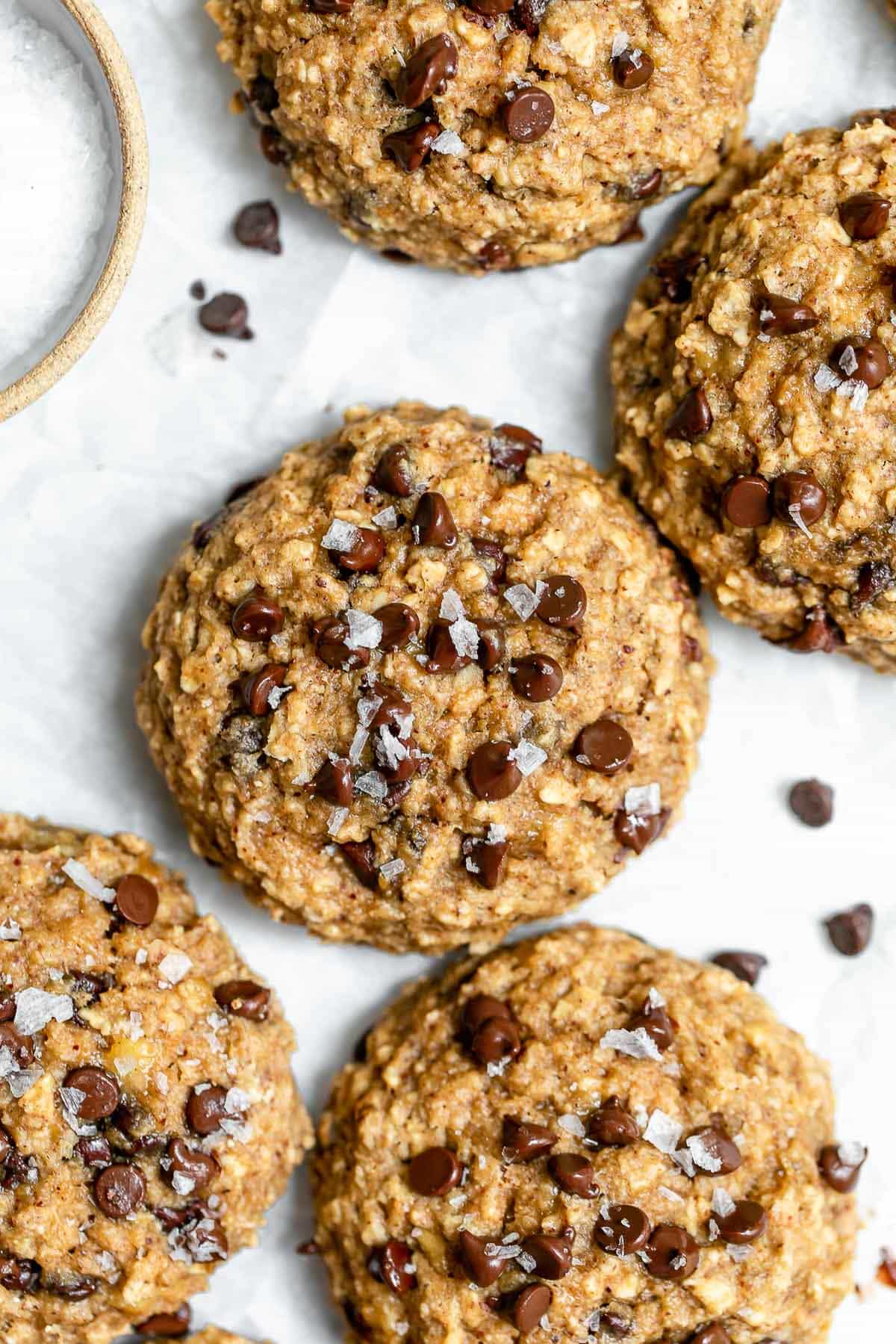 oatmeal banana cookies with chocolate chips on top