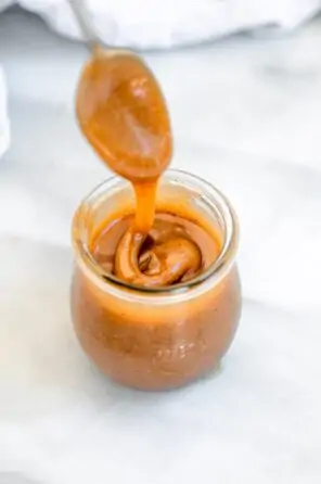 Easy Vegan Caramel Sauce