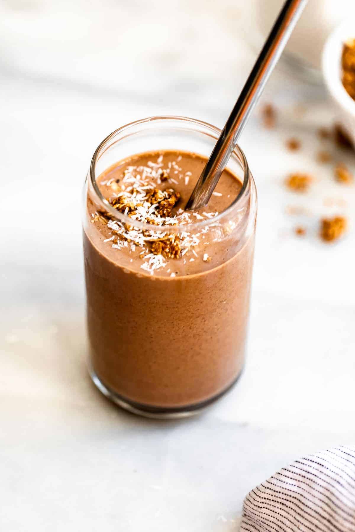 Chocolate Peanut Butter Banana Smoothie - Eat With Clarity