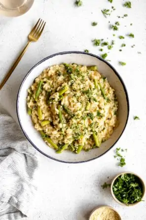 Easy Herby Vegan Risotto - Eat With Clarity