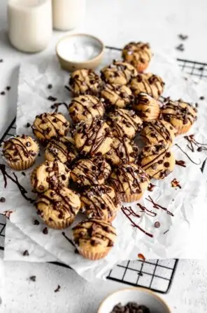 mini-chocolate-chip-muffins