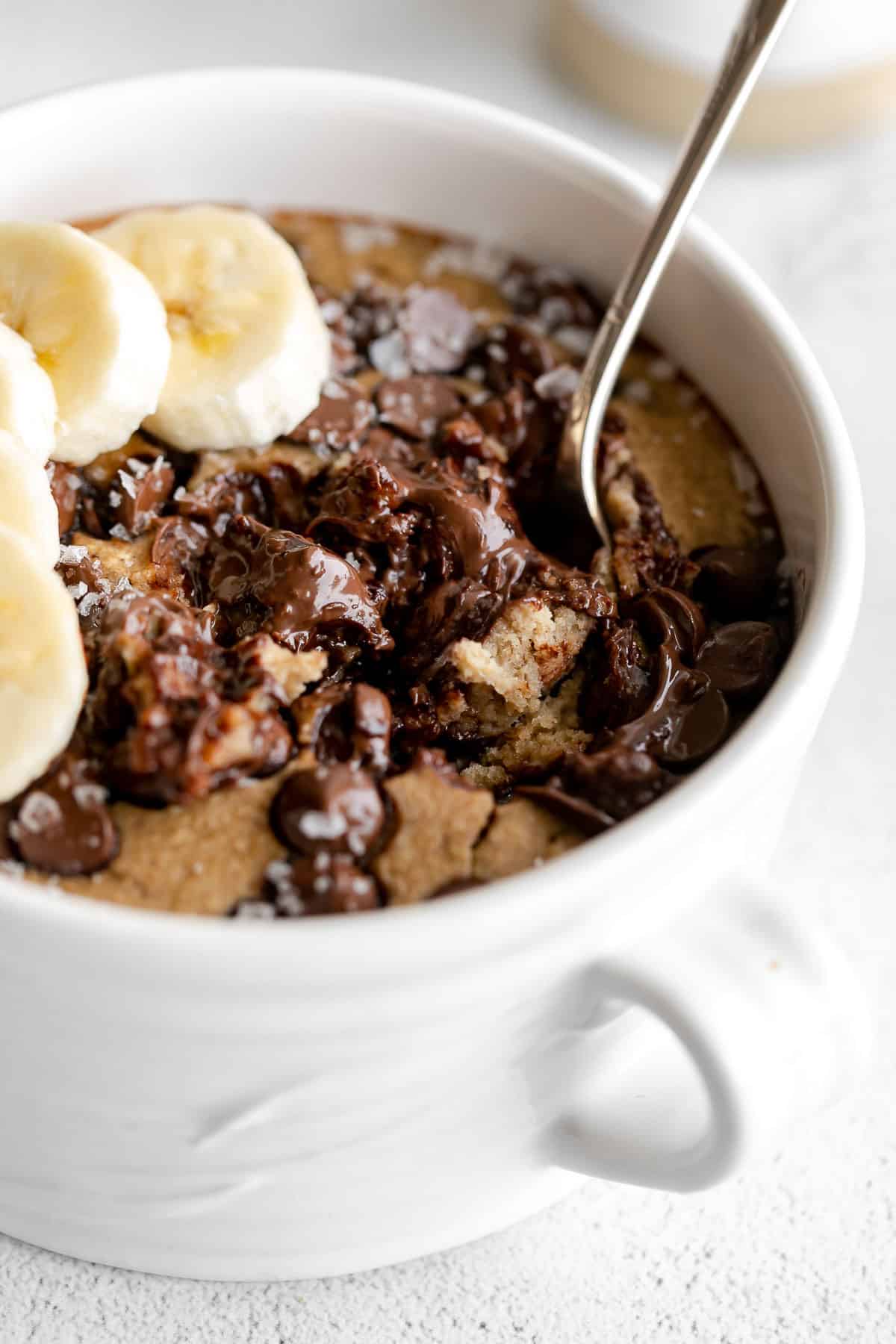 up close image of the blended baked protein oats with chocolate chips and banana