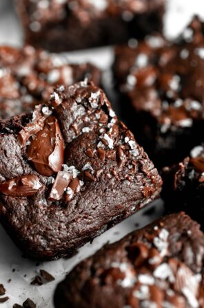 small-batch-eggless-brownies-7