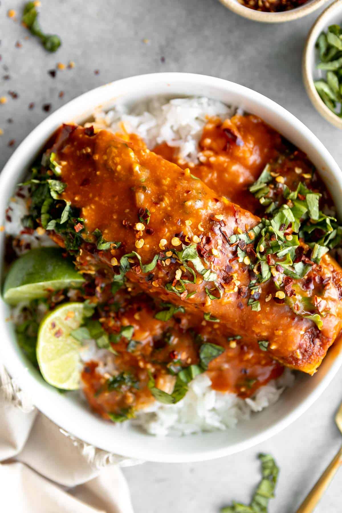 thai coconut salmon curry with red pepper flakes 