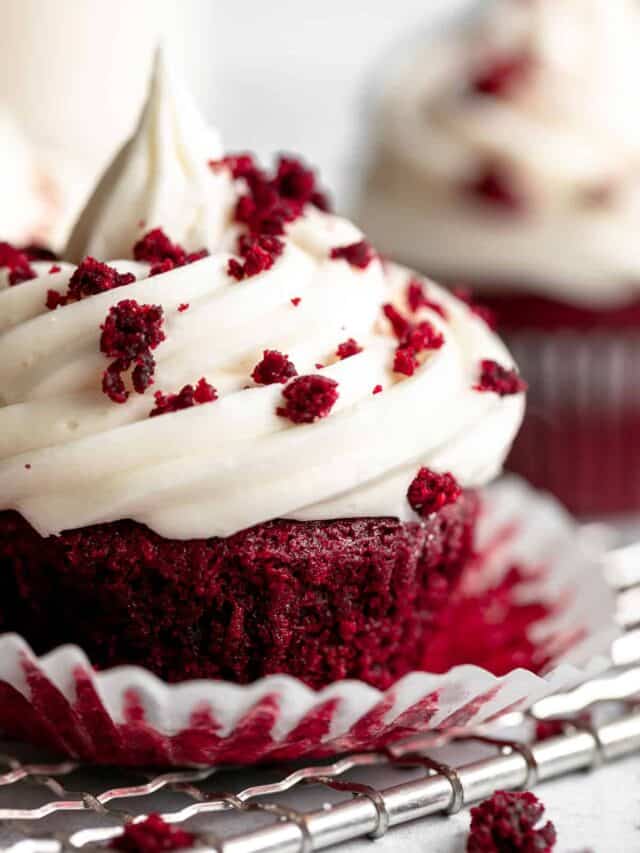 cropped-vegan-red-velvet-cupcakes.jpg
