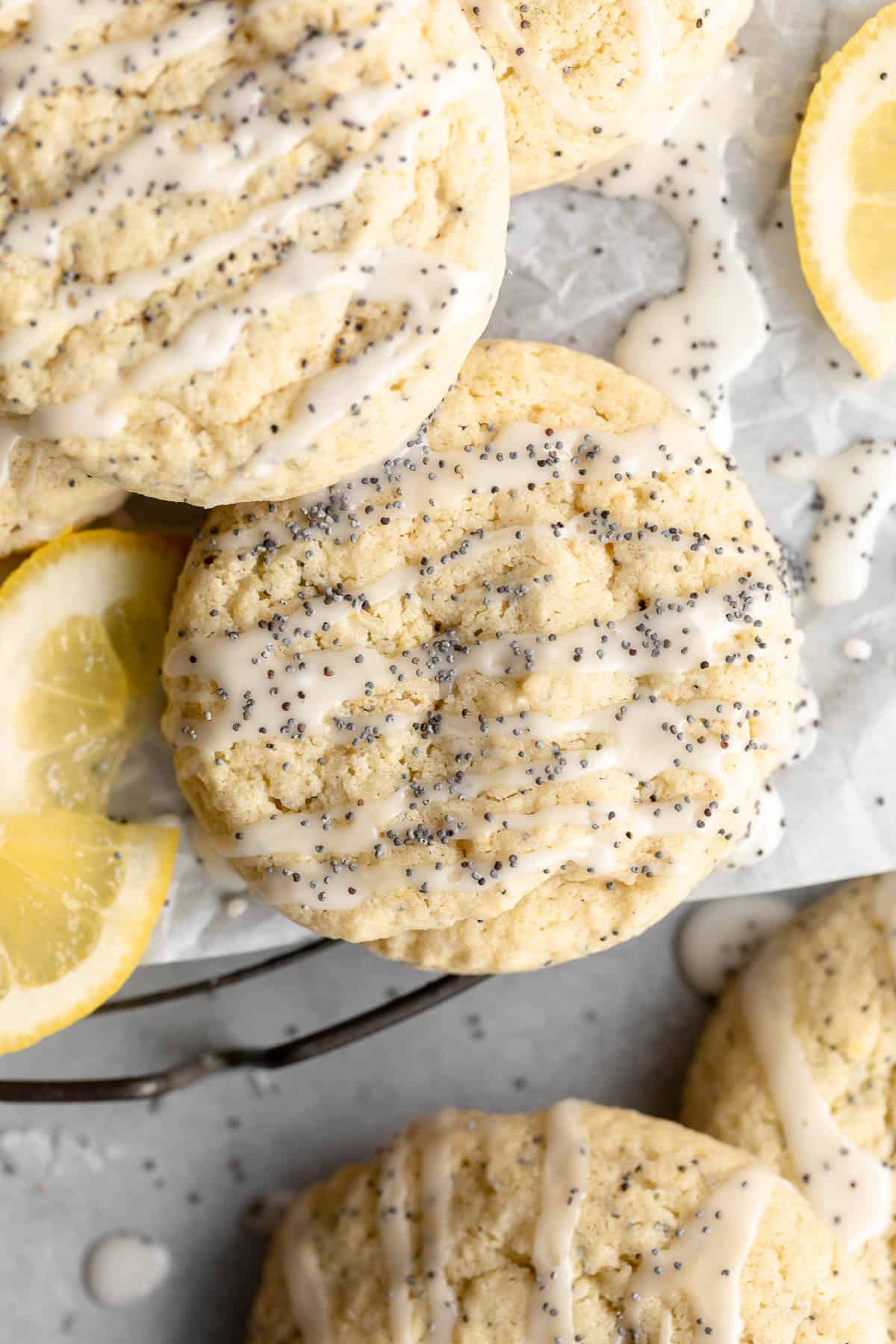 gluten free lemon cookies with poppy seeds on top