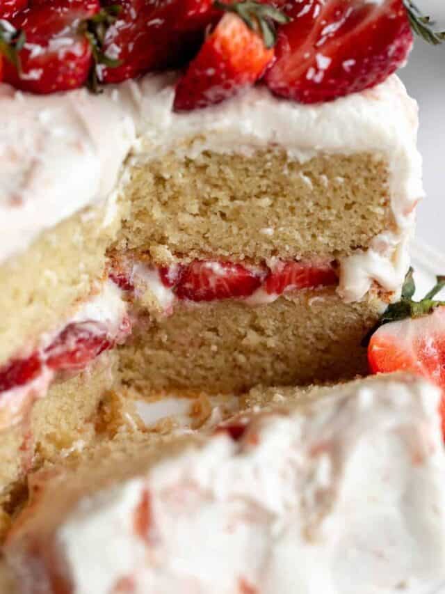 strawberry shortcake cake