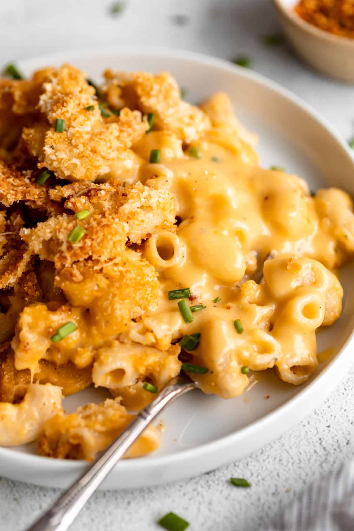 gluten free mac and cheese on a plate