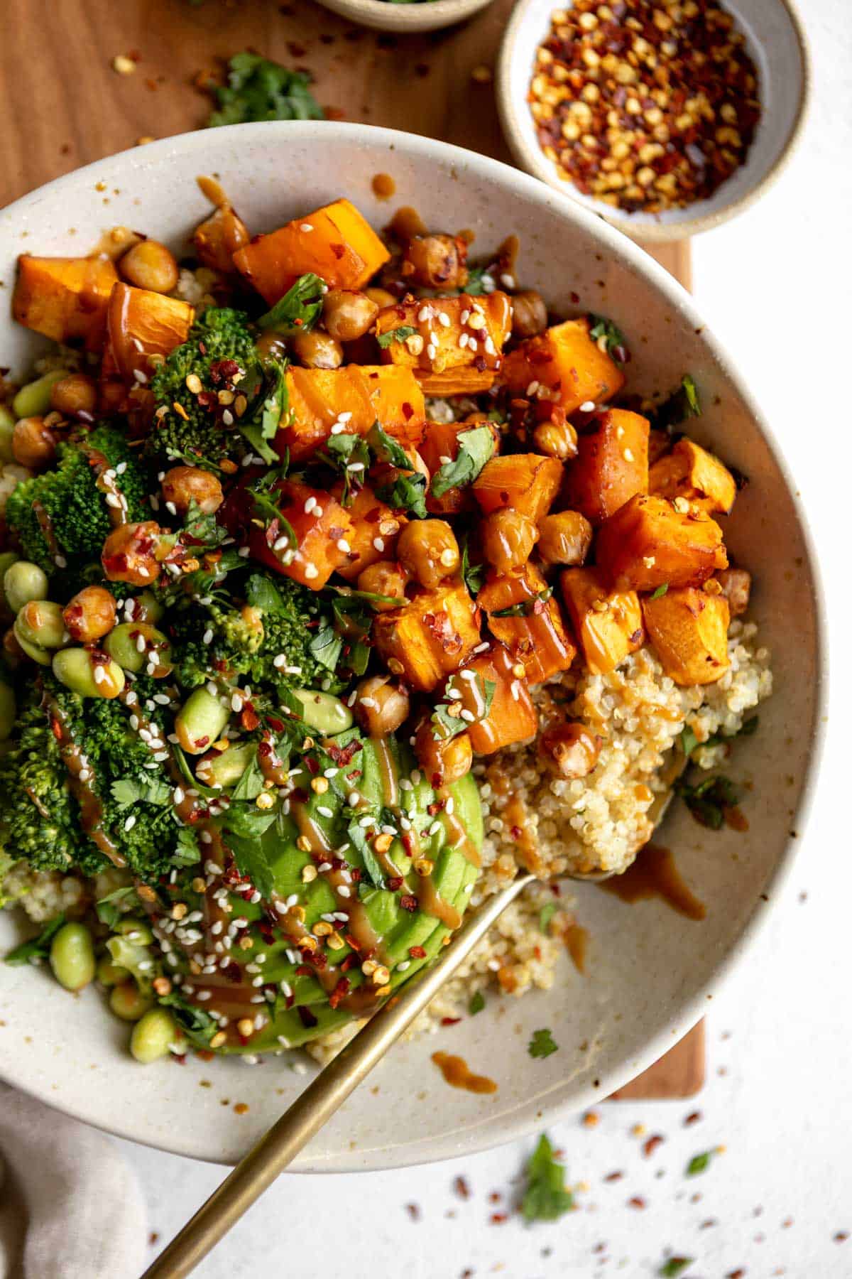 overhead shot of the quinoa buddha bowl with sweet potato and chickpeas