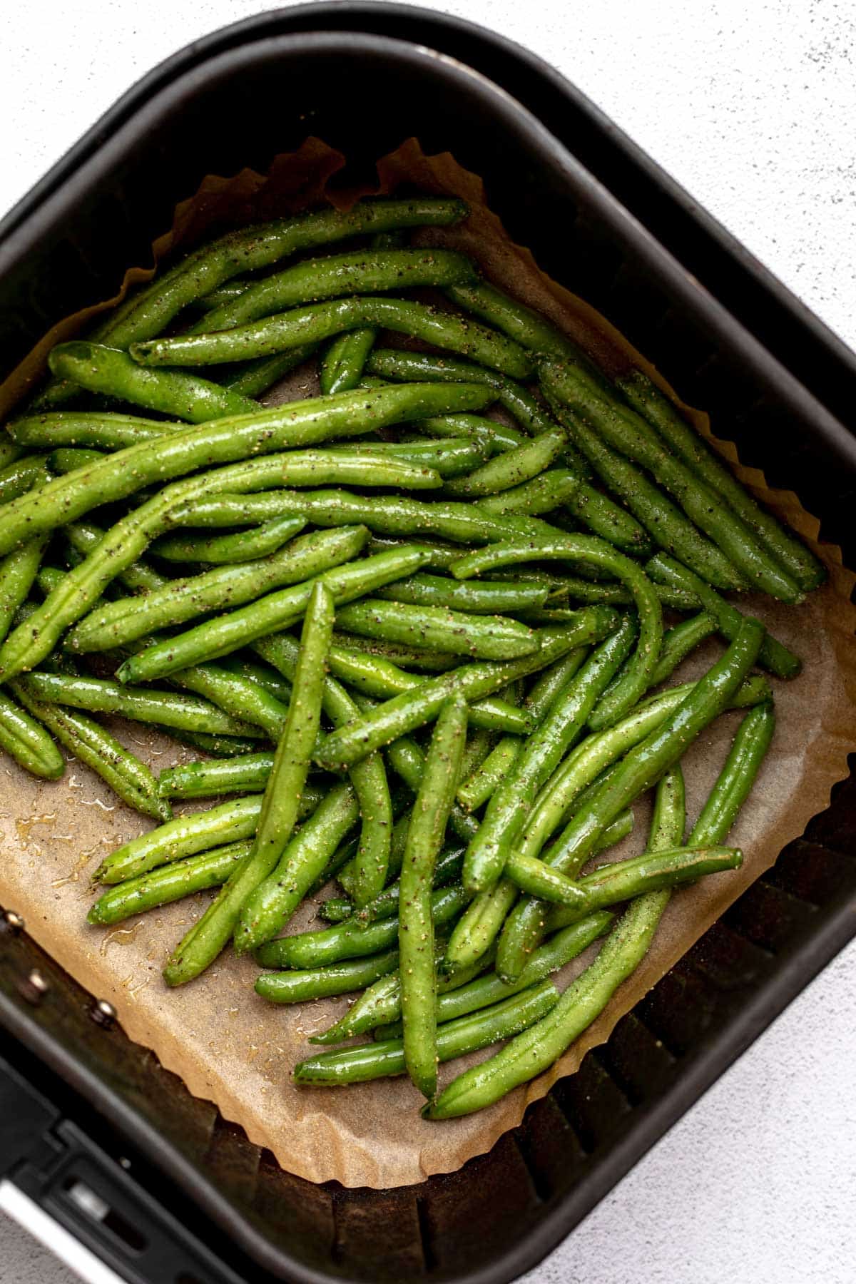 green beans in the air fryer before cooking