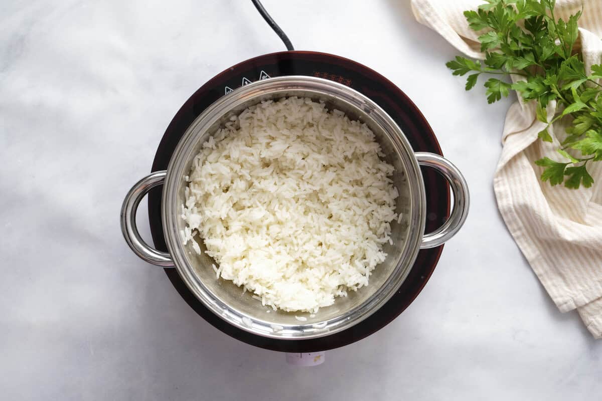 final cooked rice in a pot